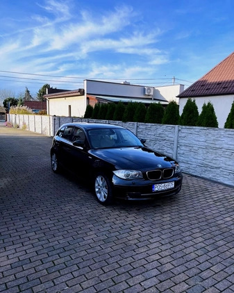 BMW Seria 1 cena 23900 przebieg: 225000, rok produkcji 2009 z Kobylin małe 154